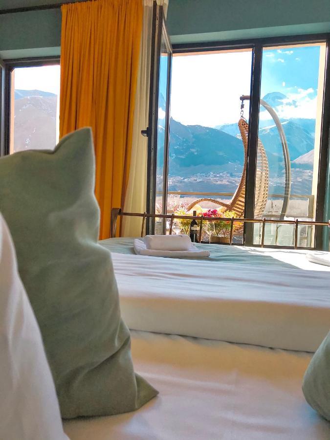 Belmonte Kazbegi Hotel ภายนอก รูปภาพ