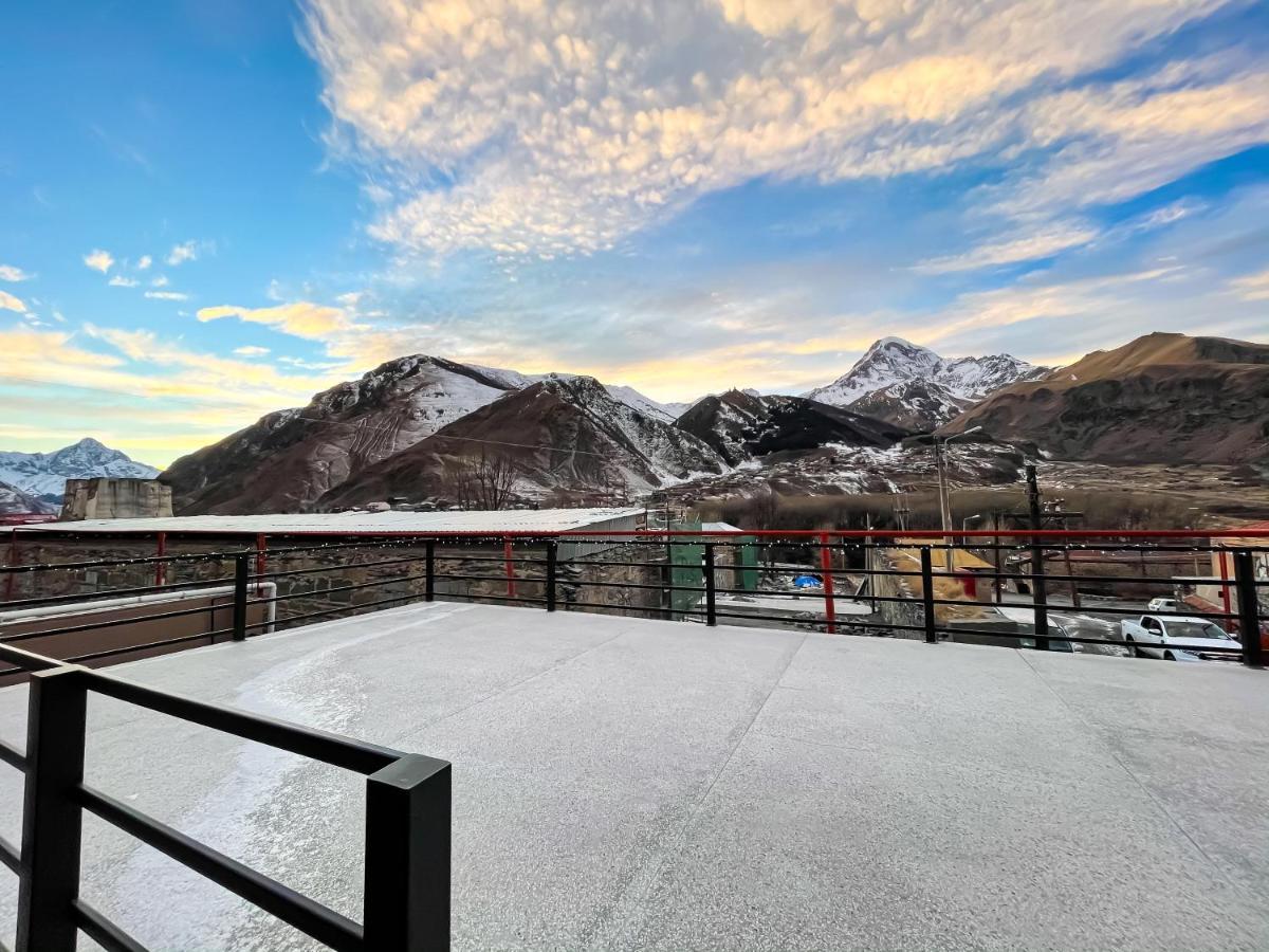 Belmonte Kazbegi Hotel ภายนอก รูปภาพ
