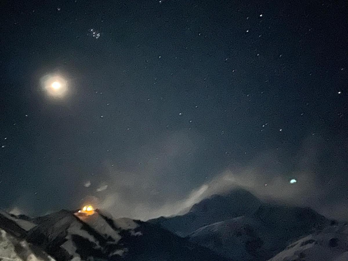 Belmonte Kazbegi Hotel ภายนอก รูปภาพ